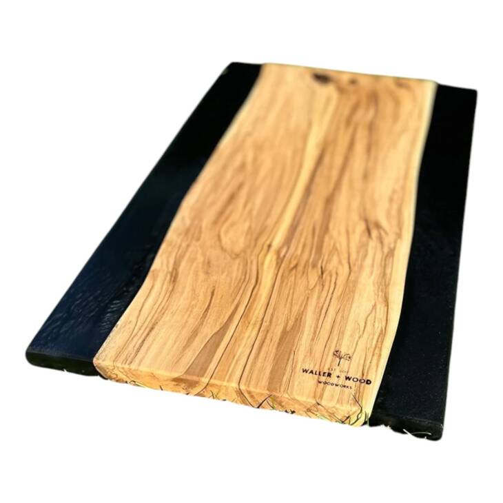 Cast Holly and Black Resin Serving Board - Image 2